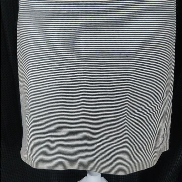 TALBOTS PETITES! SUPER CHIC BLACK AND CREAM MICRO STRIPED SKIRT! LINED! SZ 6P - Picture 4 of 8